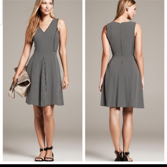 Banana Republic Dresses & Skirts - Striped Dress